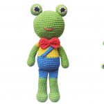 Bow Tie Frog Amigurumi Free Pattern