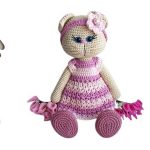 Lady Cat Amigurumi Pattern